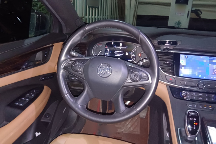 别克 君越 2019款 28T 尊贵型局部细节13