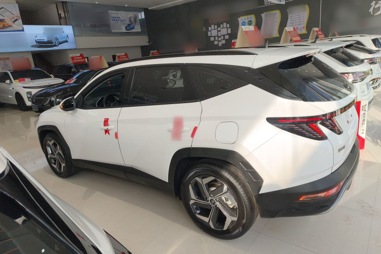 现代 2023款 途胜L 1.5T 自动两驱DLX豪华版车身外观6003