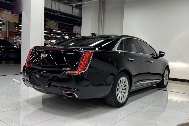 凯迪拉克XTS 2018款 28T 精英型车身外观7