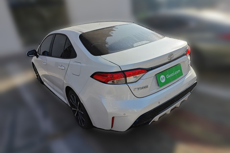 丰田 雷凌 2021款 185T CVT运动版车身外观5