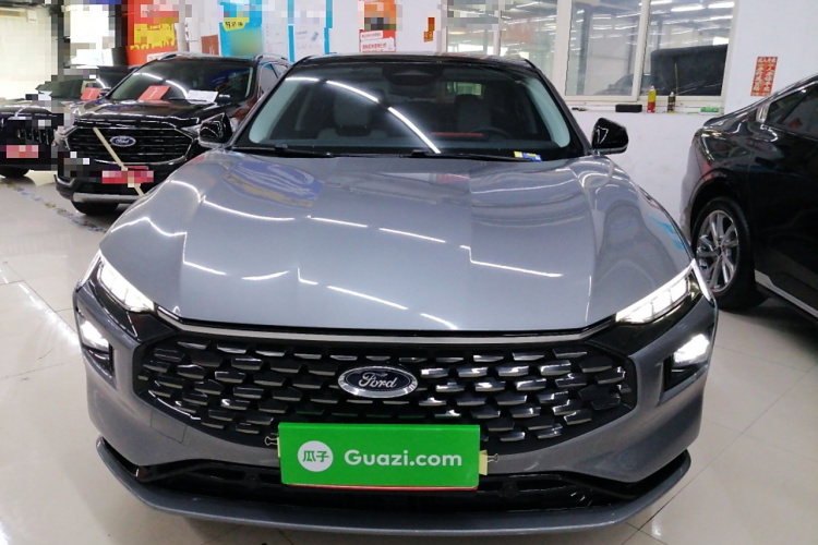 福特 蒙迪欧 2022款 改款 EcoBoost 245 豪华型车身外观2