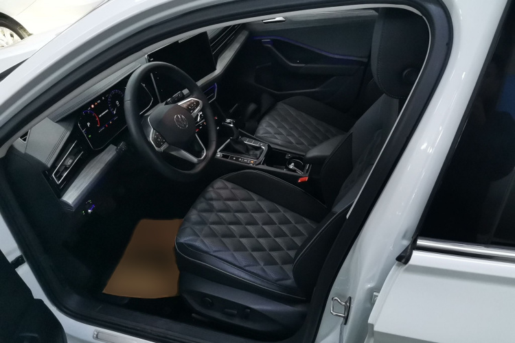 大众 速腾 2023款 300TSI DSG卓越版局部细节19