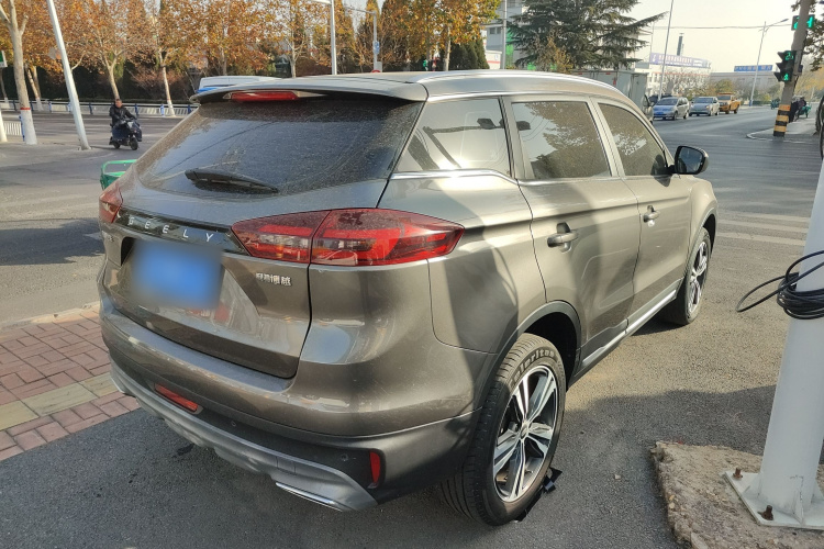 吉利汽车 博越 2022款 1.8TD DCT智雅型车身外观6005