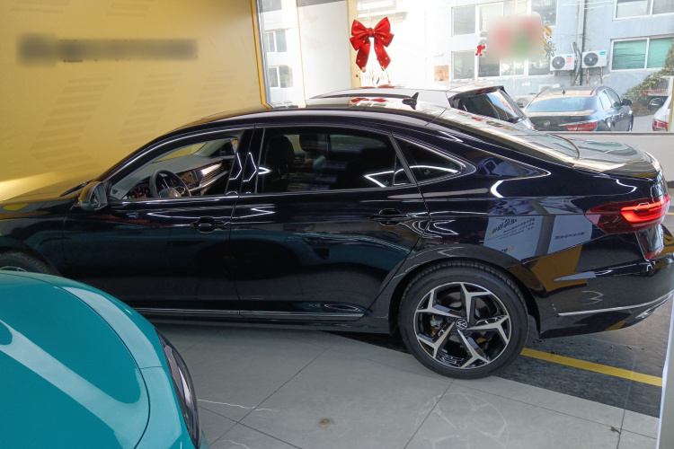 大众 帕萨特 2024款 380TSI 星空精英版车身外观6003