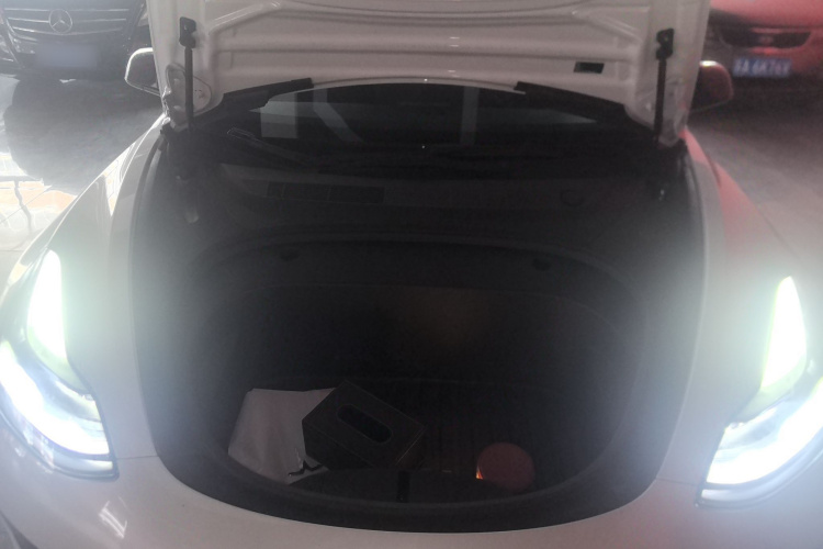 特斯拉 Model 3 2022款 后轮驱动版局部细节24