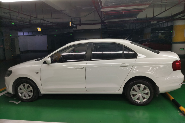 大众 捷达 2015款 1.6L 自动时尚型车身外观4