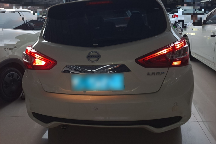 日产 骐达TIIDA 2021款 1.6L CVT智行版车身外观6