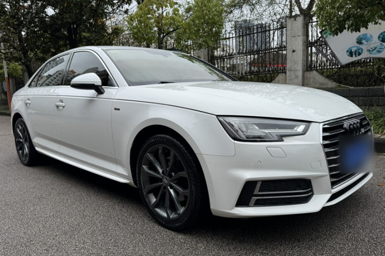 奥迪A4L 2018款 30周年年型 40 TFSI 时尚型车身外观6009