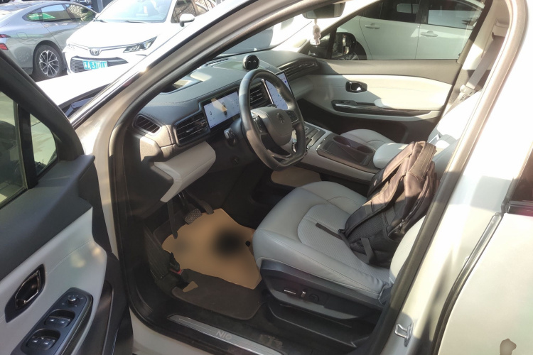 蔚来ES6 2020款 420KM 运动版局部细节19