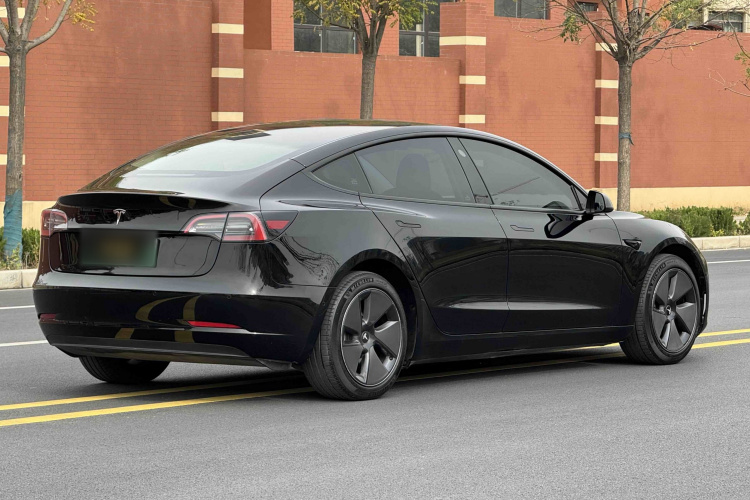 特斯拉 Model 3 2022款 后轮驱动版车身外观6003
