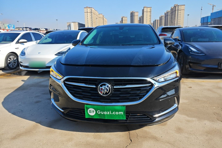 别克 君越 2022款 652T 豪华型车身外观2