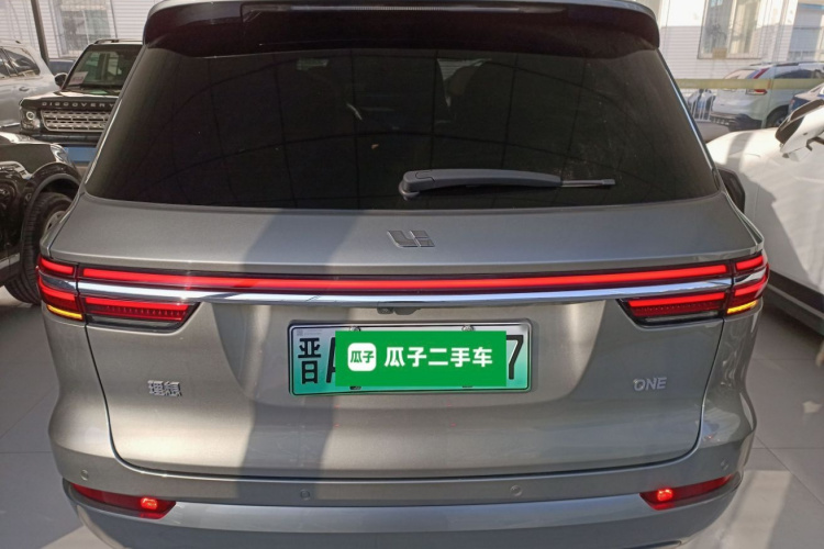 理想汽车 理想ONE 2021款 增程6座版车身外观6
