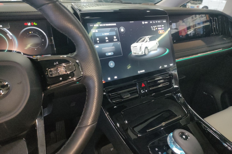 广汽传祺 传祺E9 2023款 E9 MAX中控内饰12