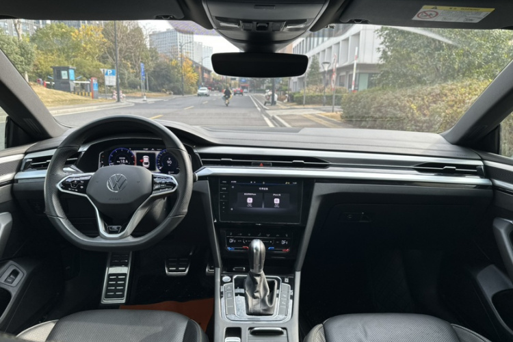 一汽-大众CC 2021款 380TSI 夺目版中控内饰7001