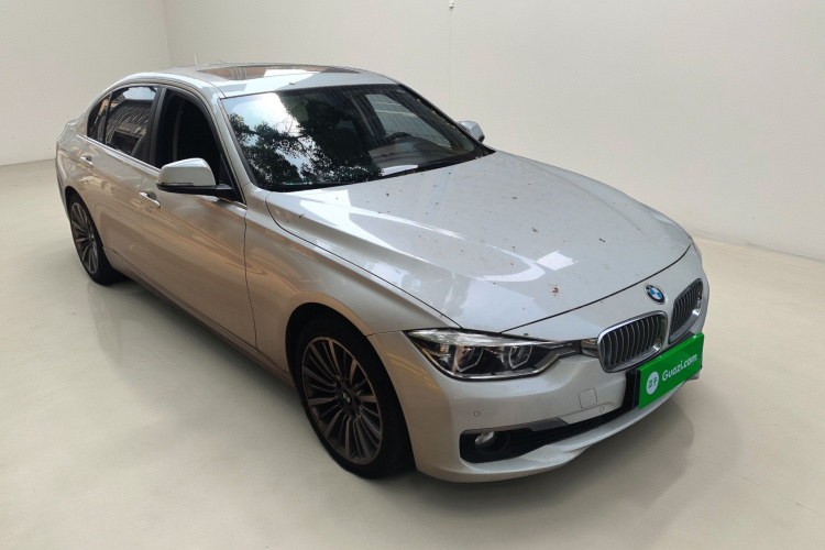 宝马3系 2019款 320Li 时尚型车身外观3