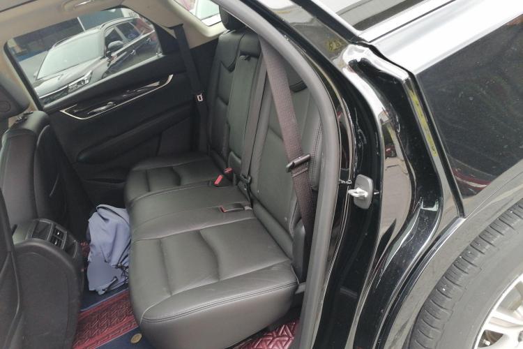 凯迪拉克XT5 2018款 28T 四驱豪华型中控内饰21