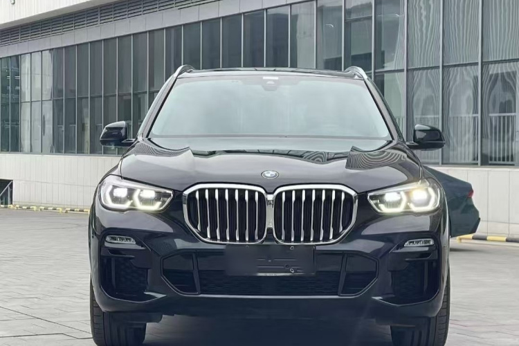 宝马X5(进口) 2019款 xDrive40i M运动套装车身外观6007