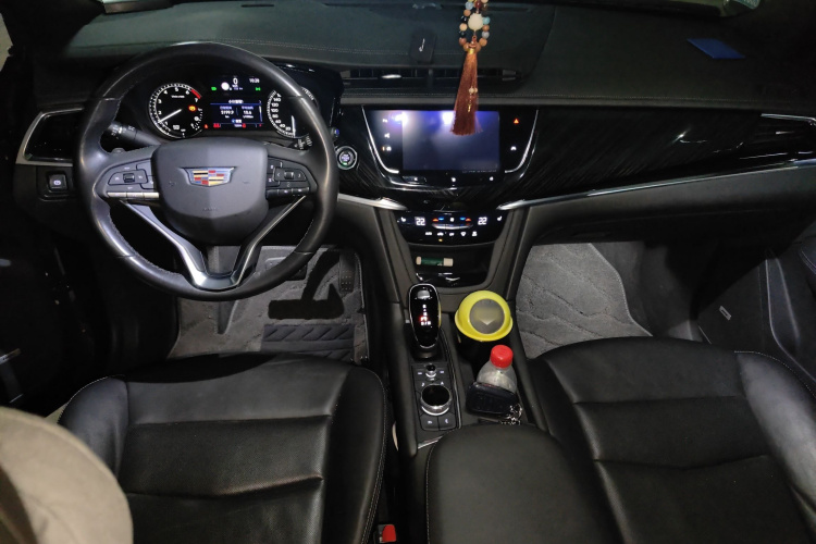 凯迪拉克XT6 2020款 28T 六座豪华型中控内饰12