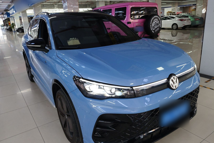 大众 途观L 2024款 PRO 380TSI 四驱R-Line智尊版车身外观3