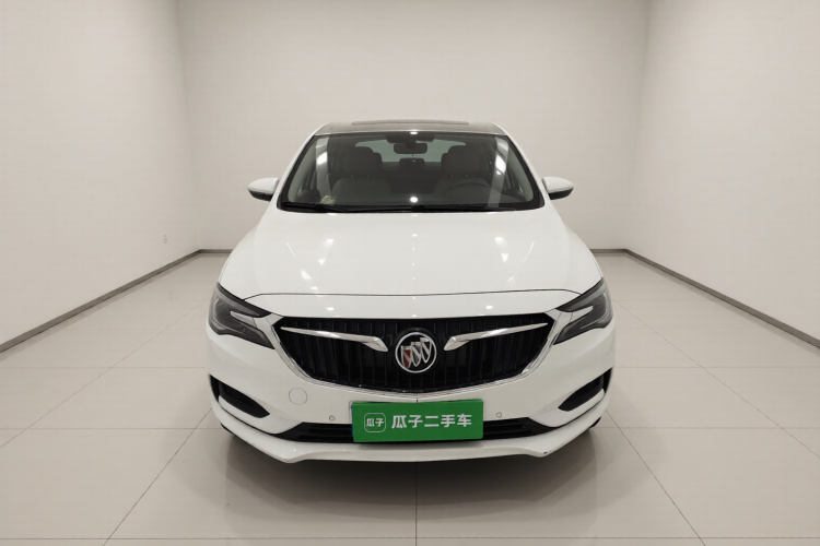 别克GL6 2018款 18T 6座尊贵型车身外观2