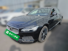 沃尔沃S90新能源 2023款 T8插电式混合动力 四驱长续航智逸豪华版