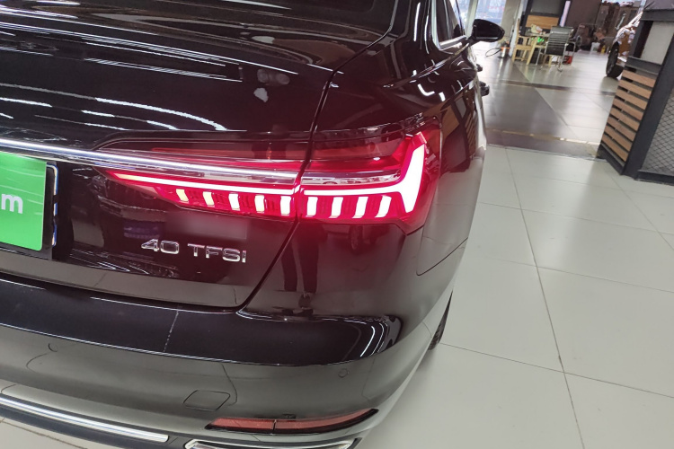 奥迪A6L 2020款 40 TFSI 豪华致雅型车身外观6006