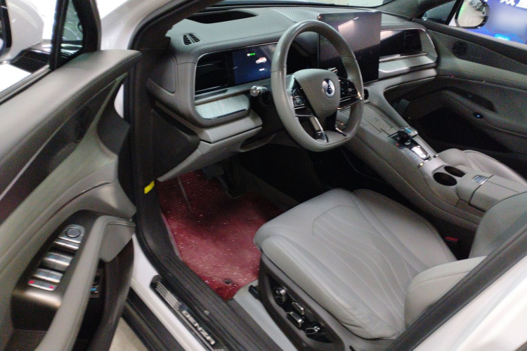 腾势N7 2023款 长续航性能版中控内饰7003