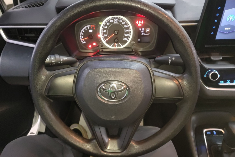 丰田 雷凌 2021款 TNGA 1.5L CVT进取版中控内饰13