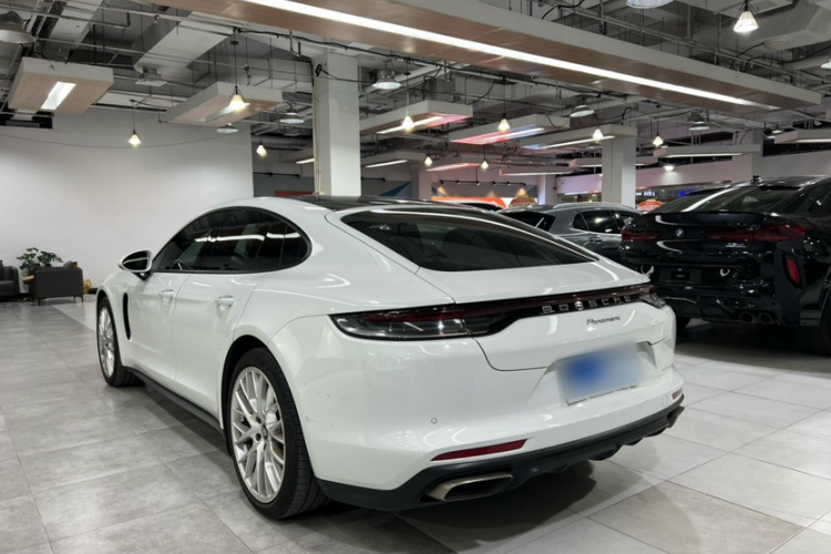 保时捷 2023款 Panamera 2.9T车身外观6005