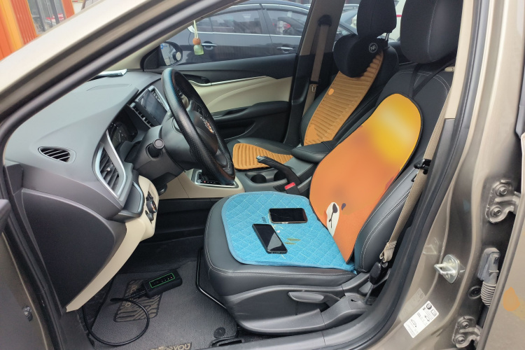 别克 英朗 2019款 15T 双离合进取型 国VI中控内饰19