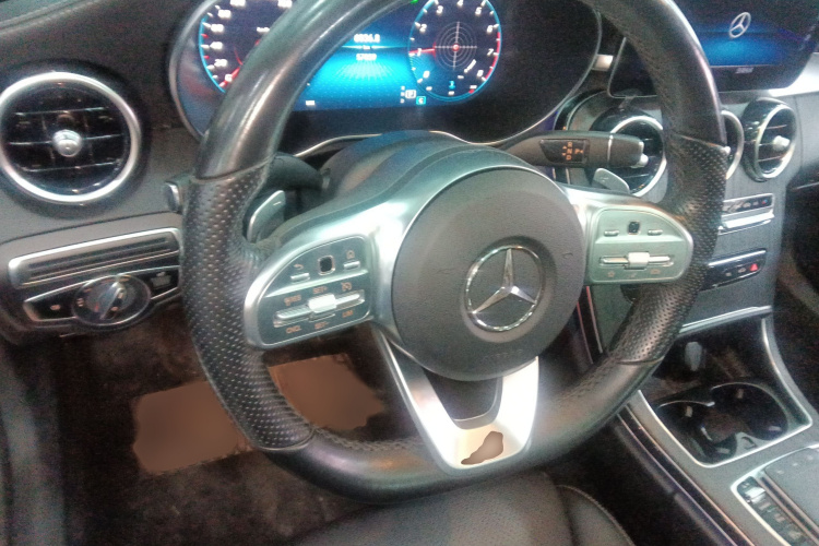 奔驰C级 2021款 C 200 L 时尚型运动版局部细节13