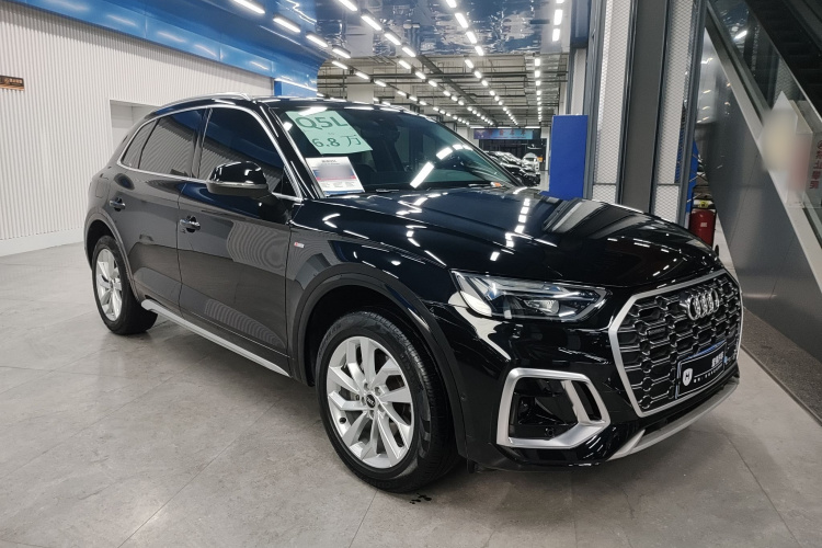 奥迪Q5L 2022款 改款 40T 豪华动感型车身外观6003