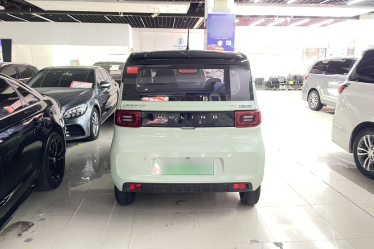 五菱汽车 宏光MINIEV 2022款 马卡龙臻享款 磷酸铁锂车身外观6004