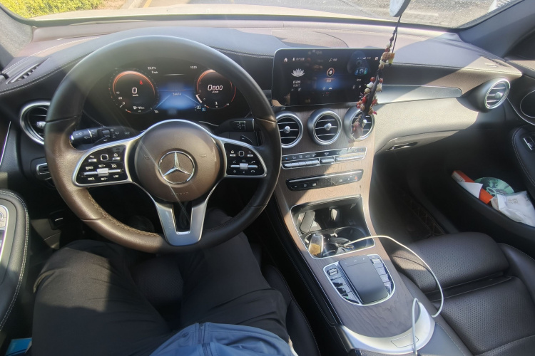 奔驰GLC 2020款 改款 GLC 300 L 4MATIC 动感型中控内饰12