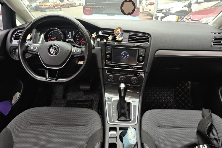 大众 高尔夫 2018款 1.6L 自动舒适型中控内饰12
