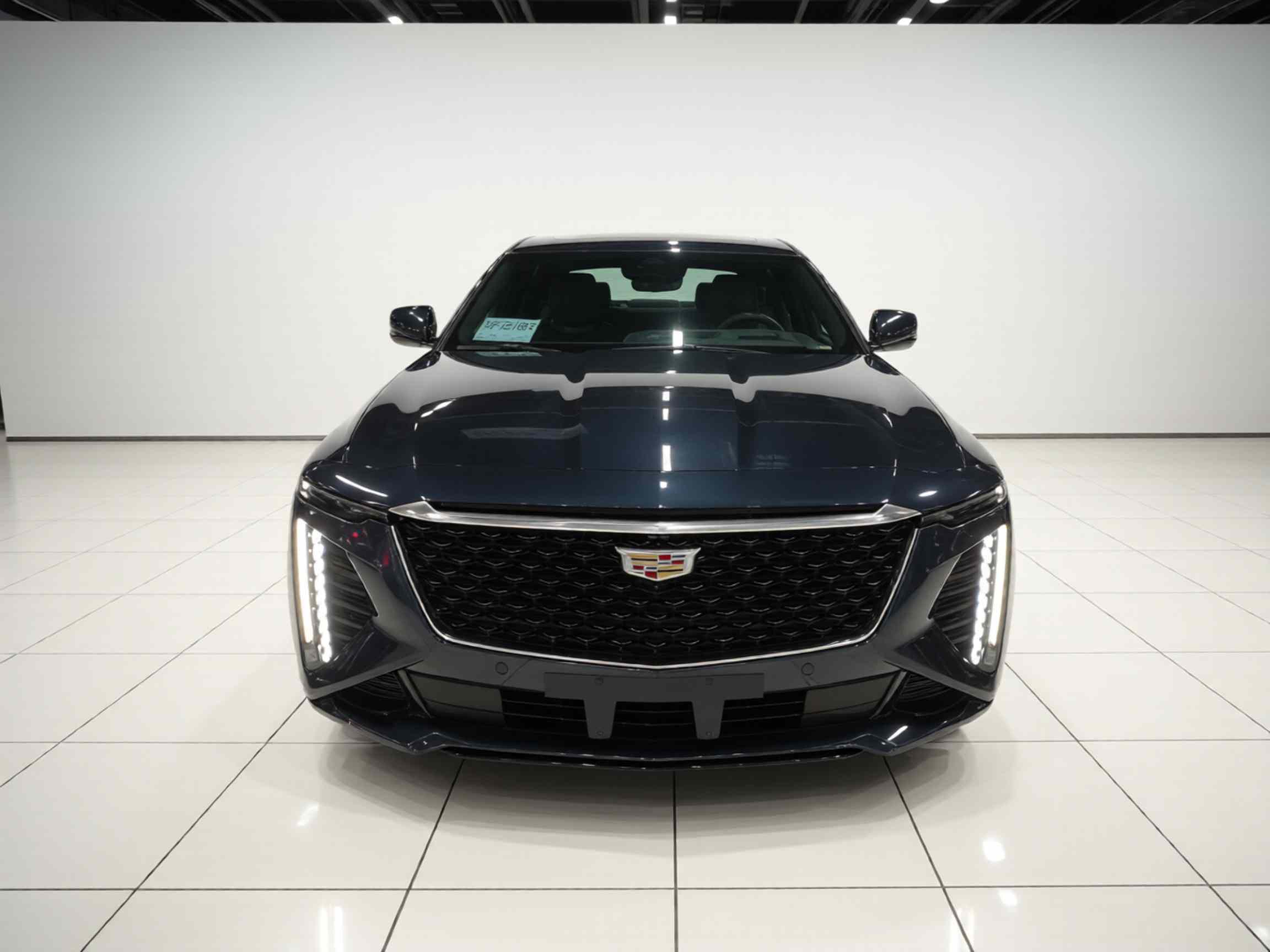 凯迪拉克CT6 2023款 28T 铂金型(1)
