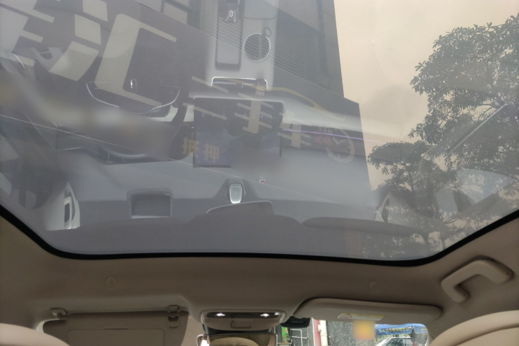 鸿蒙智行 问界M5 2022款 增程后驱标准版局部细节22