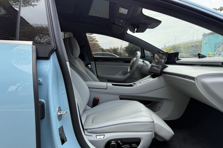 鸿蒙智行 智界S7 2025款 785km Ultra局部细节41