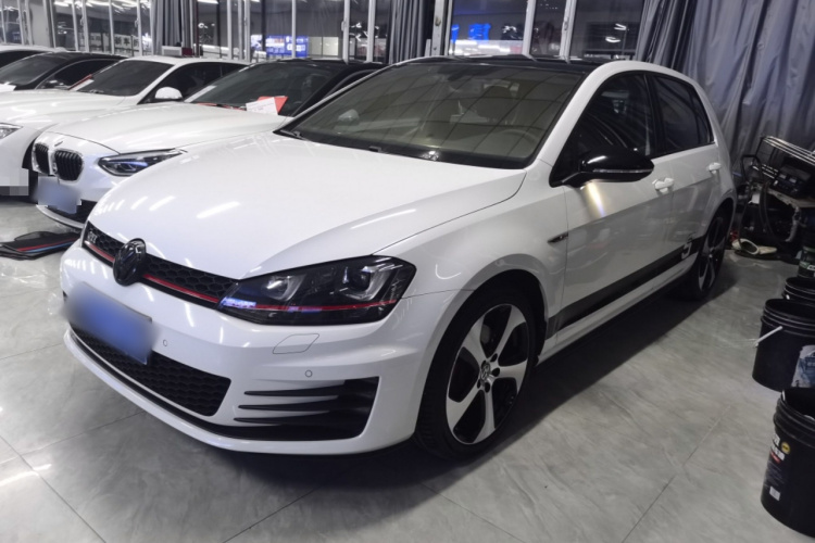 大众 高尔夫GTI 2016款 2.0TSI GTI车身外观4