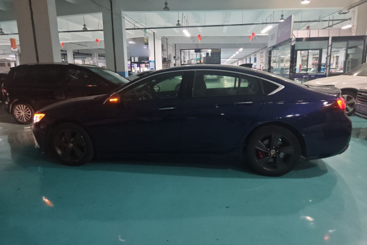 别克 君威 2017款 GS 28T 尊贵型车身外观4