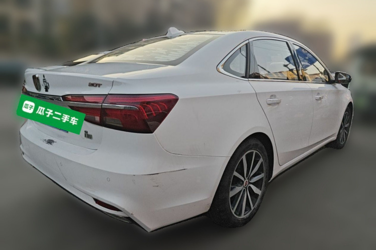 荣威i6 2018款 20T 自动互联网智享版车身外观6005