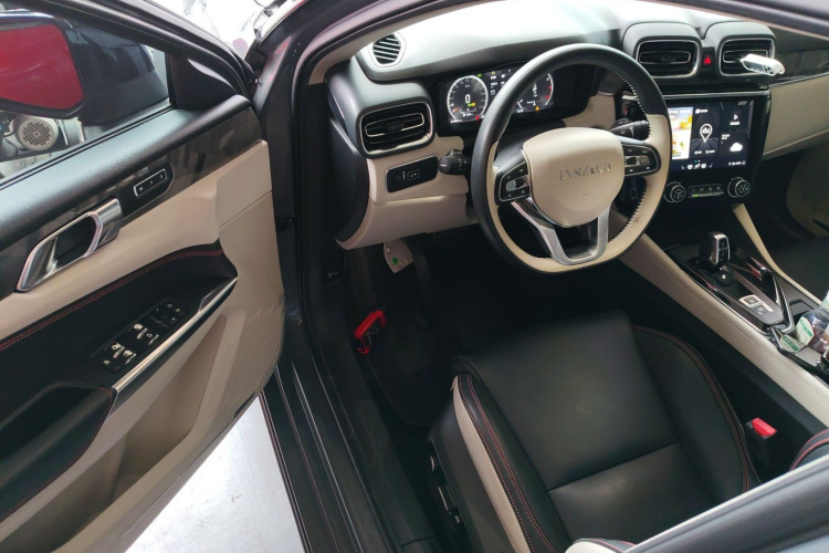 领克02 2019款 高能版 2.0T 自动两驱耀Pro版 国VI中控内饰20