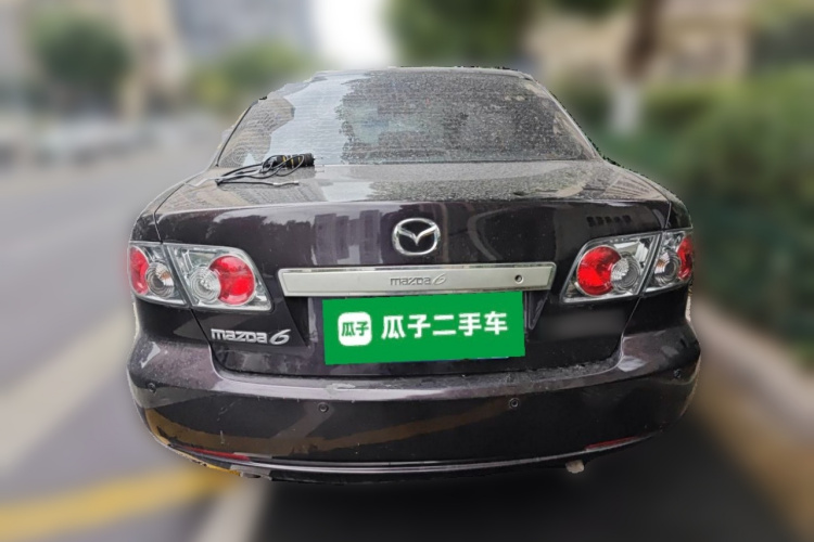 马自达6 2011款 2.0L 自动时尚型车身外观6