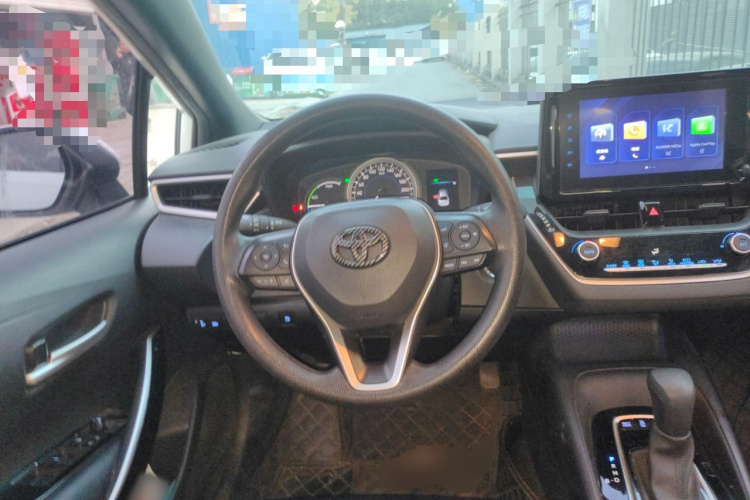 丰田 雷凌 2022款 双擎 1.8H E-CVT领先版中控内饰13