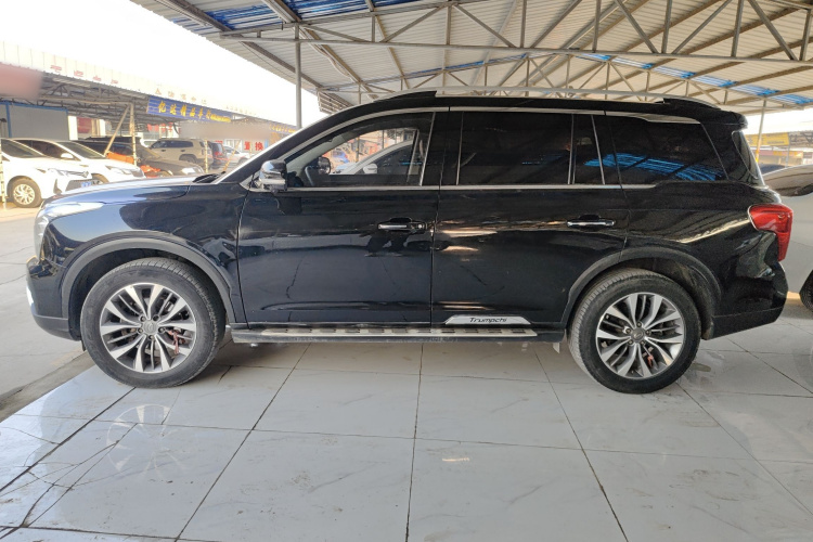 广汽传祺 传祺GS8 2017款 320T 两驱豪华智联版（七座）车身外观6003