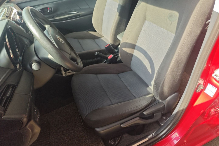 丰田 YARiS L 致炫 2016款 改款 1.5E CVT魅动版中控内饰19