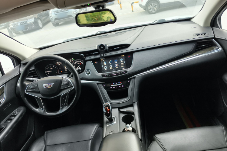 凯迪拉克XT5 2018款 28T 四驱豪华型中控内饰7002