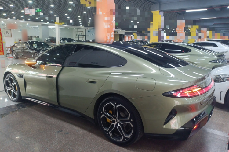 小米汽车 小米SU7 2024款 四驱Max创始版车身外观4