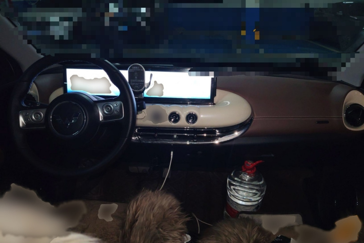 五菱汽车 五菱缤果 2023款 410km 灵犀尊享款中控内饰7002