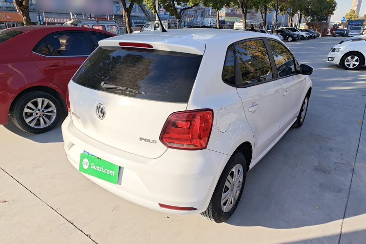 大众 Polo 2016款 1.4L 手动风尚型车身外观7